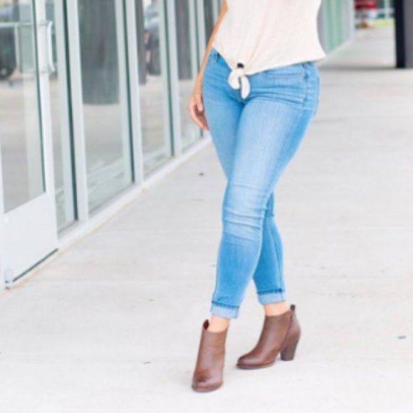 DONATED!! Burnished brown faux leather - Picture 2 of 4